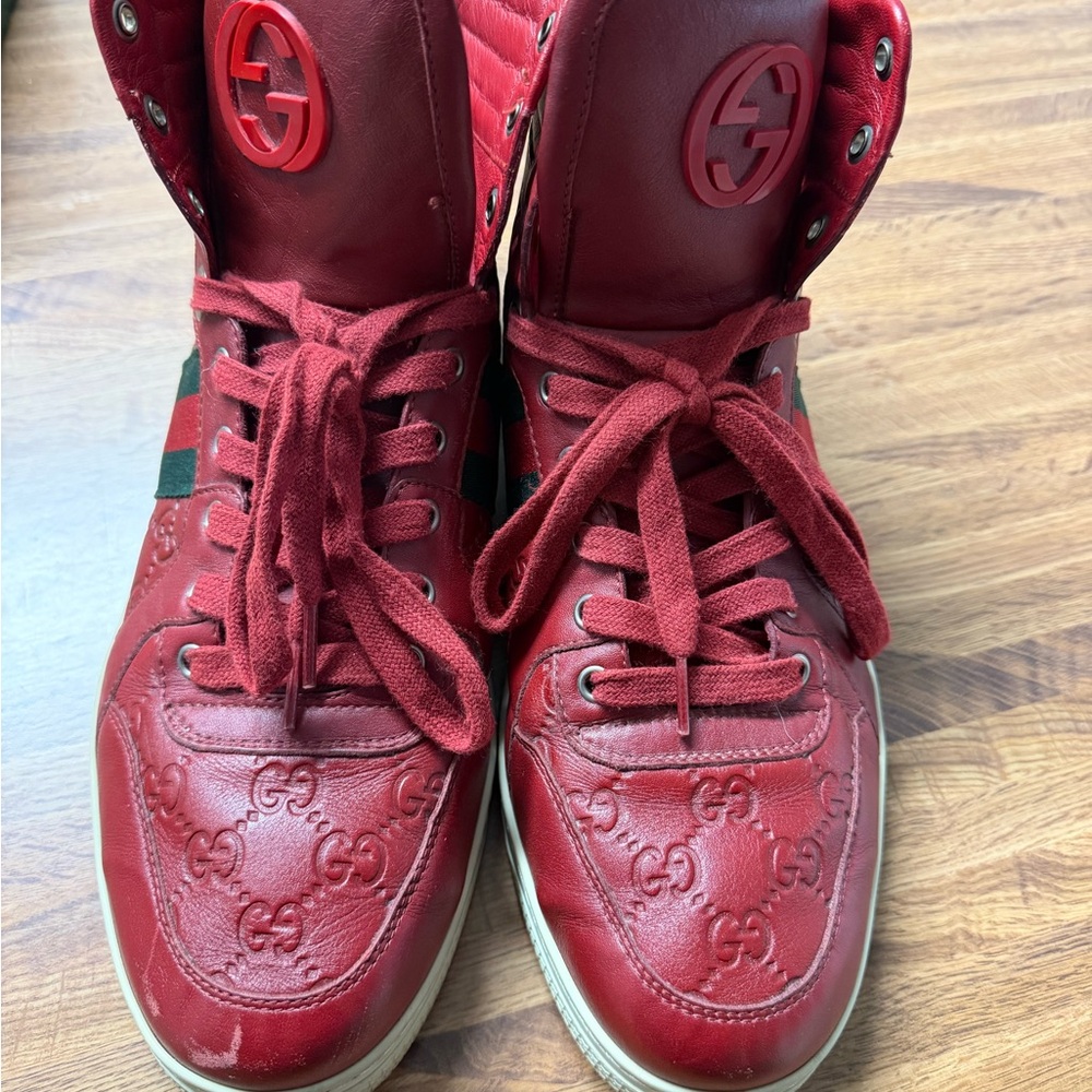 Gucci Red Leather Detail